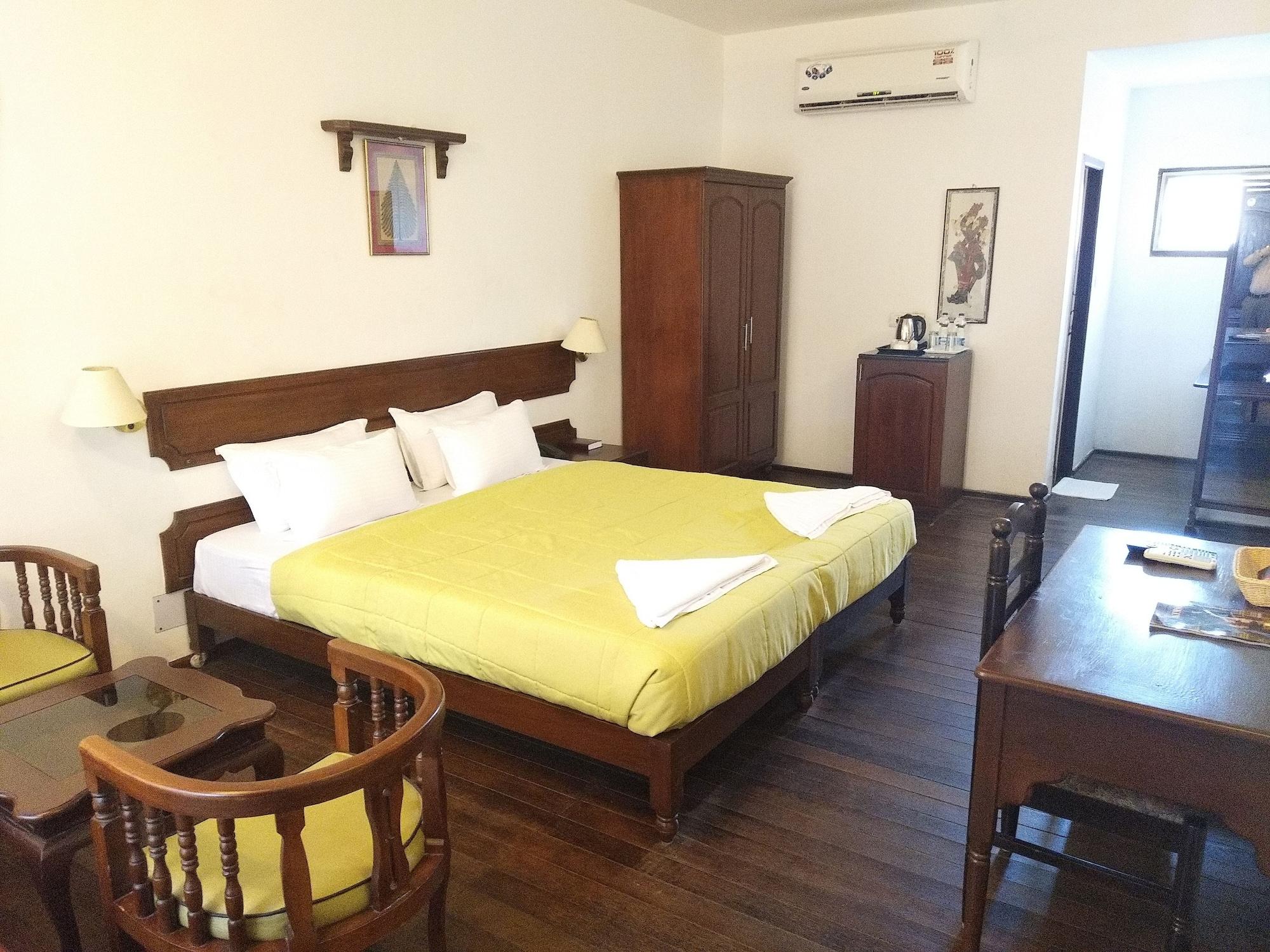 Green Meadows Resort Madras Buitenkant foto