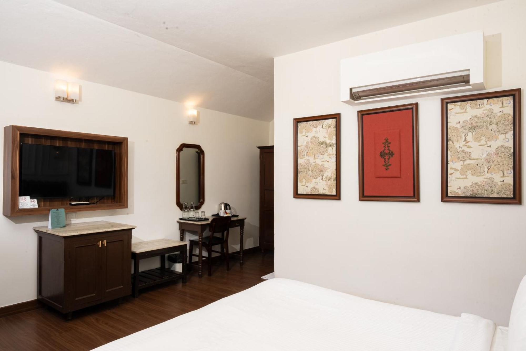 Green Meadows Resort Madras Buitenkant foto