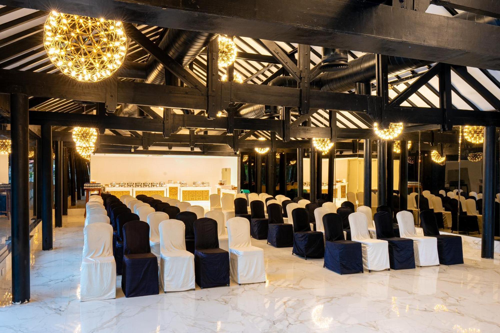 Green Meadows Resort Madras Buitenkant foto